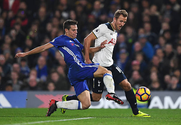 后隐藏着弗 后隐藏着弗