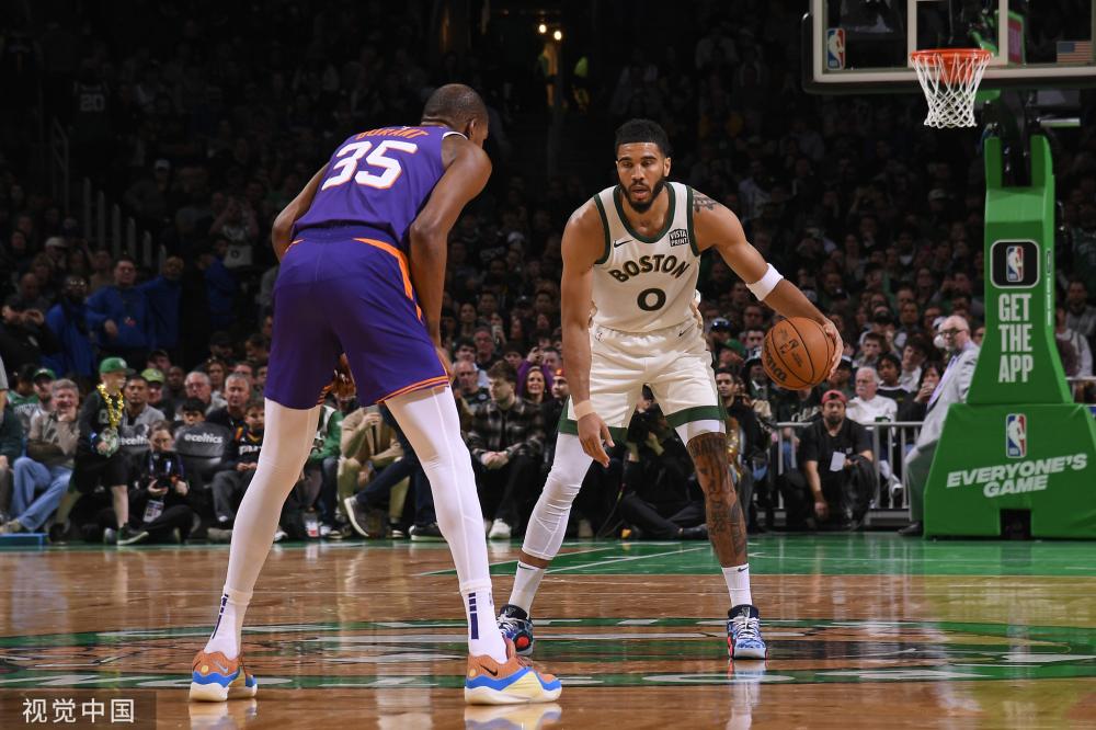 他以传球技 他以传球技