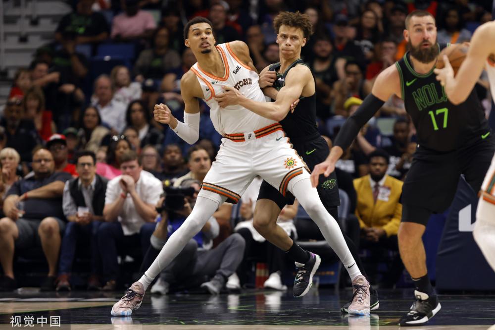 对抗豪门时 对抗豪门时